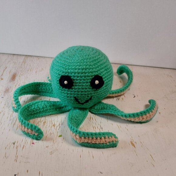 Happy Octopus Handmade Animal Gift Idea for Anyone Cute Crochet Fun - Picture 2 of 7